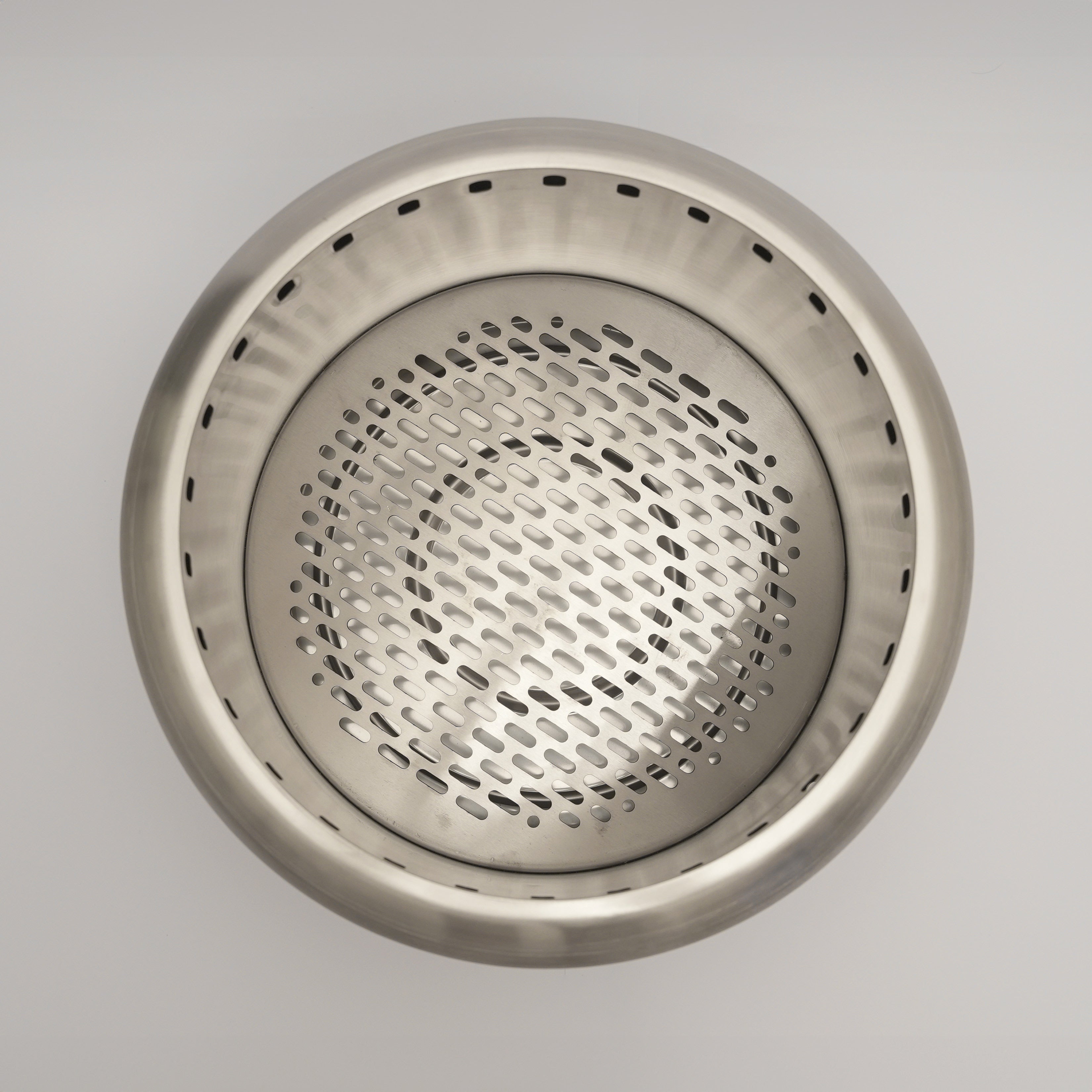 Internal view of the Ecoflame smokeless fire pit