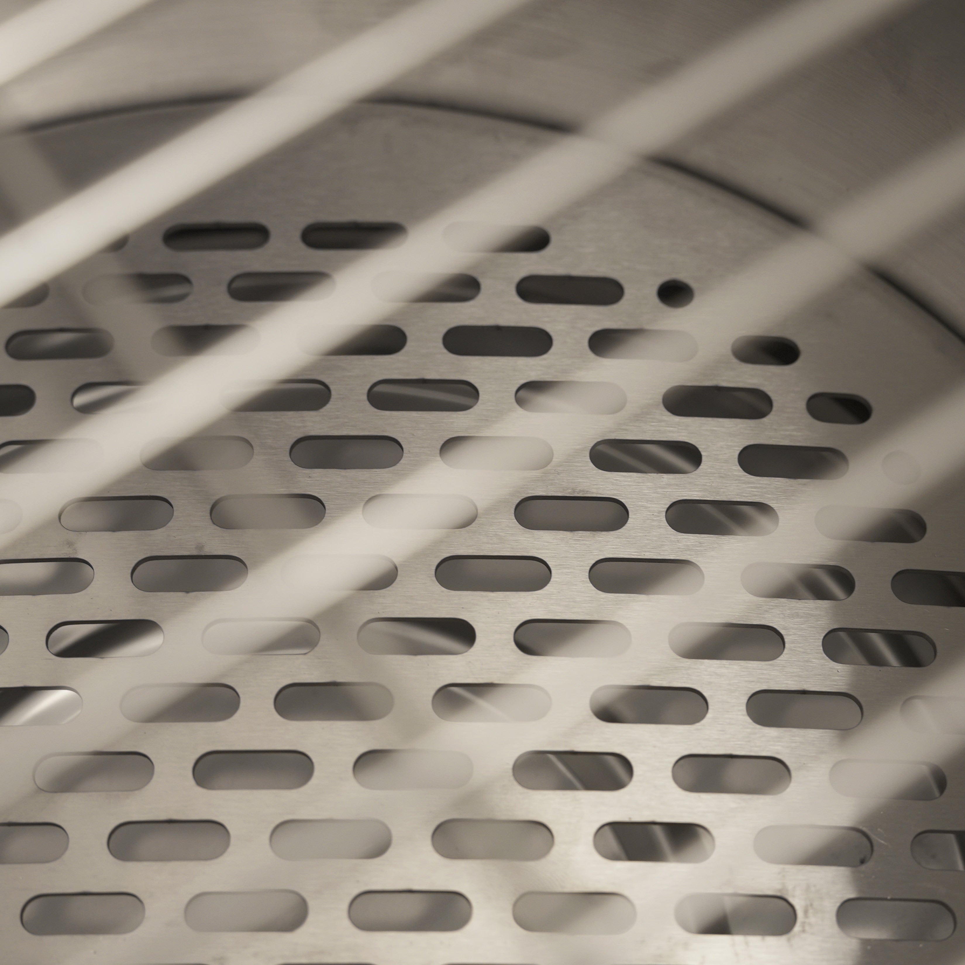 Internal view of the air vents resulting in minimal smoke when in use