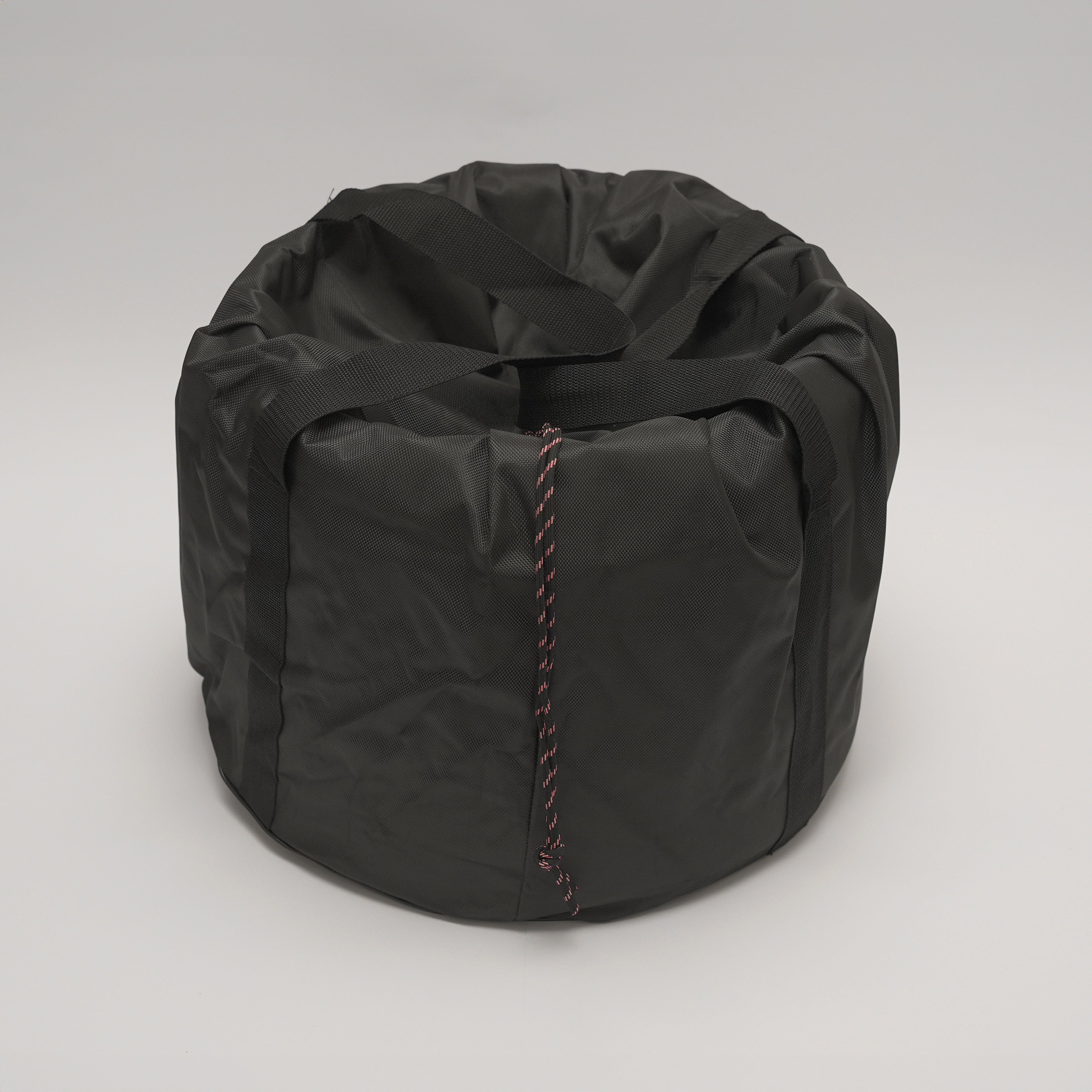 The carry bag for the Ecoflame Smokeless fire pit