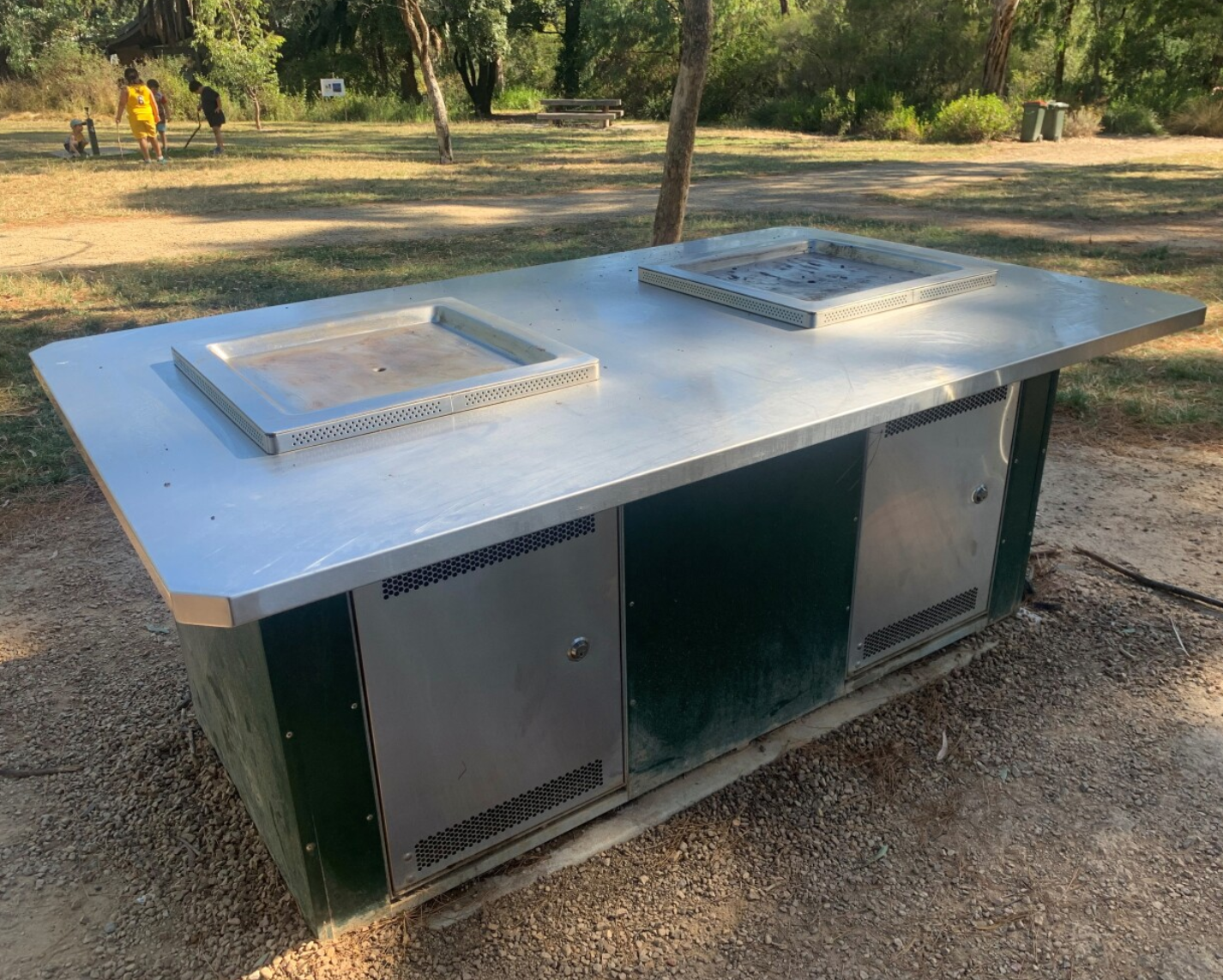 Double accessible BBQ cabinet 