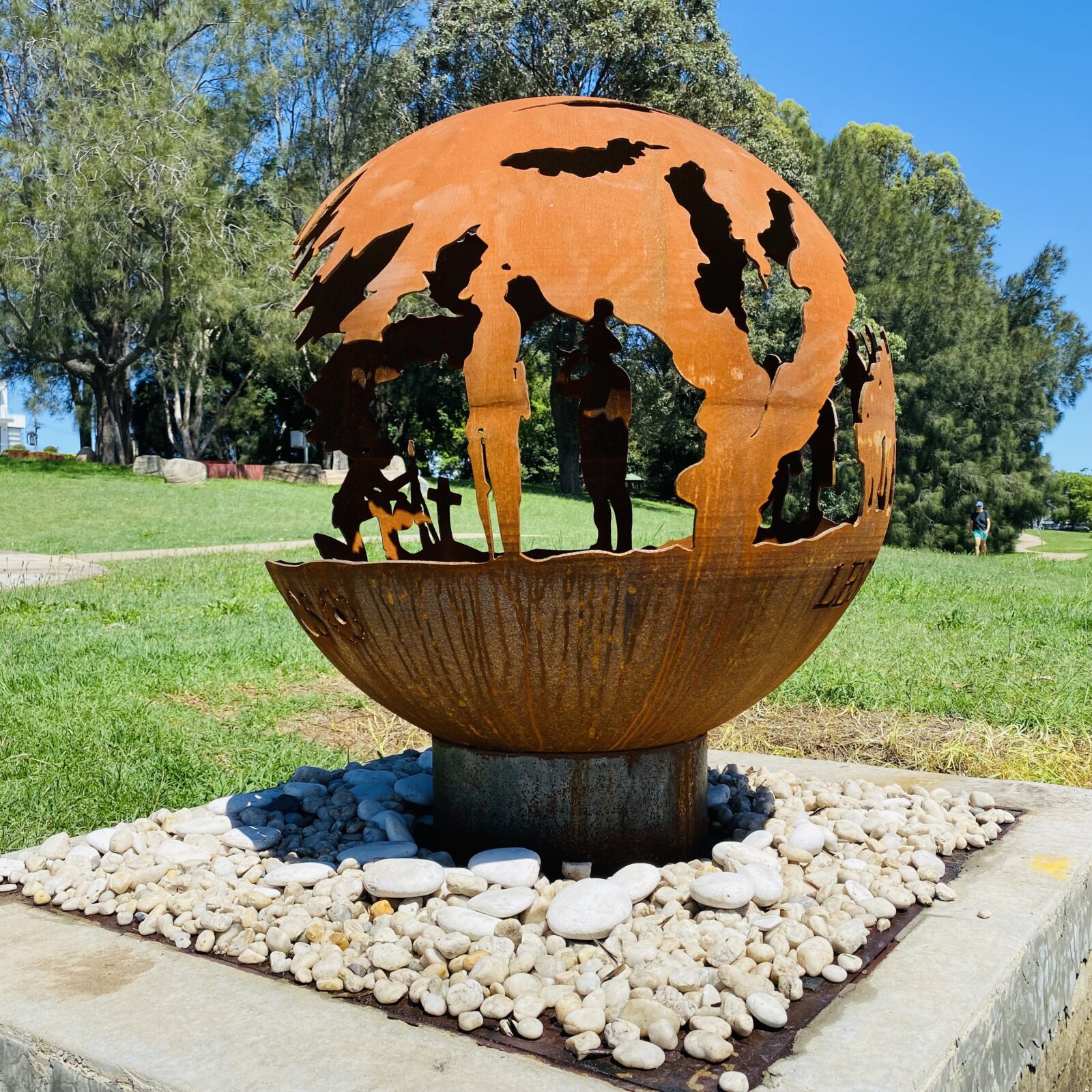 THE ANZAC fire ball fire pit