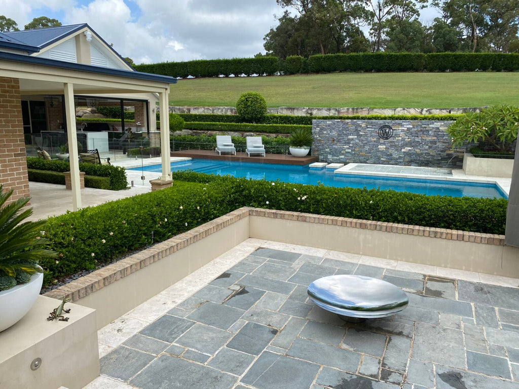 SHALLOW CAULDRON fire pit 1200mm – Stainless Steel
