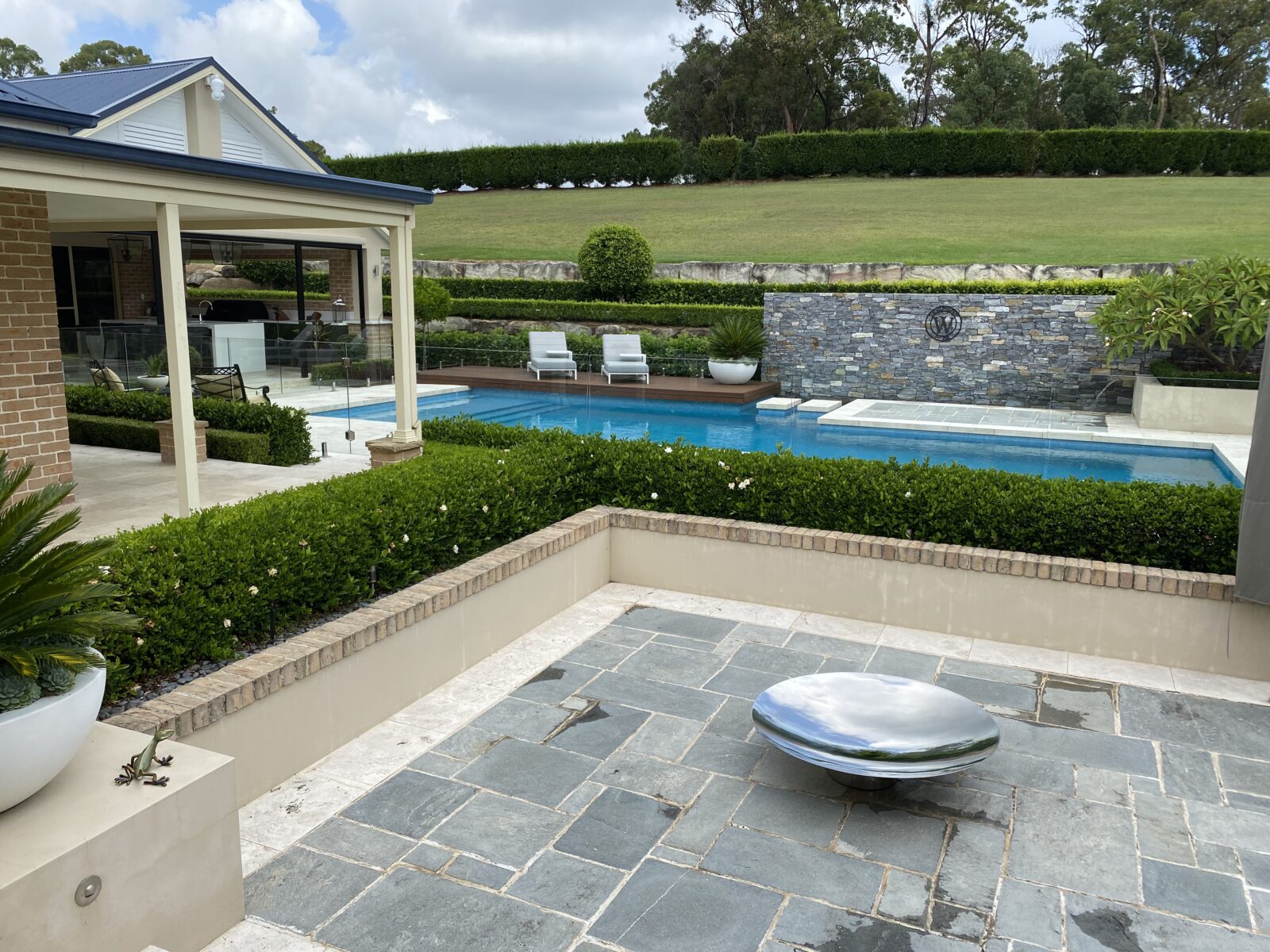 SHALLOW CAULDRON fire pit 1200mm – Stainless Steel