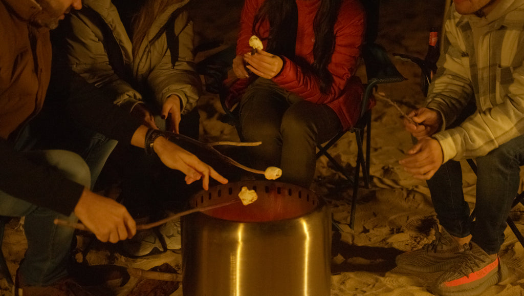 Marshmellows on the Ecoflame Smokeless fire pit