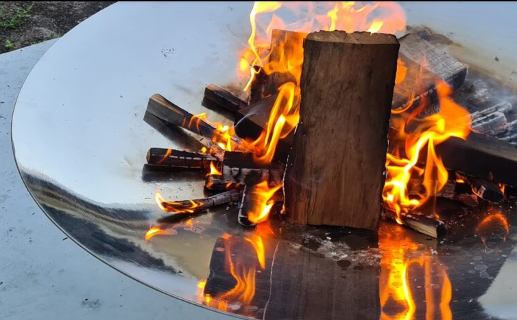 Stainless Steel Fire Pit - The Cauldon - 800mm close up