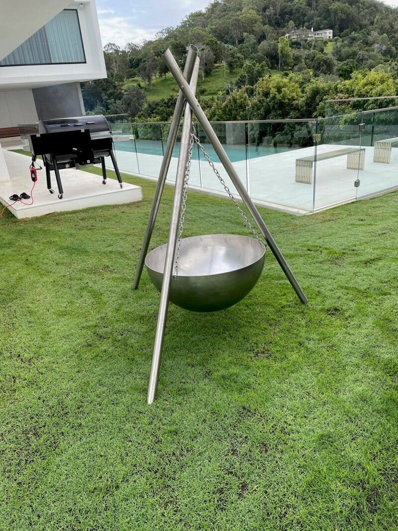 The Tripod Stainless steel fire pit