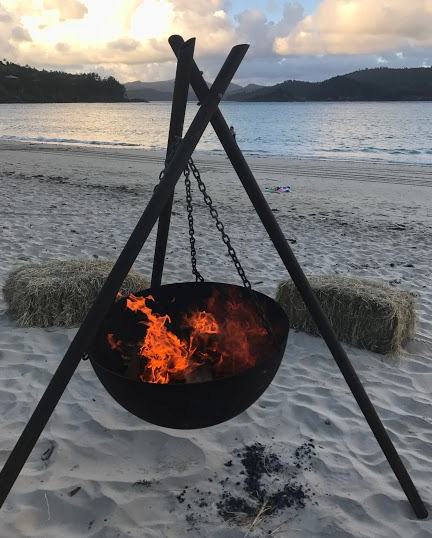 Hanging cauldron fire clearance pit